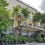 Hotel Adilla Syariah Ambarukmo